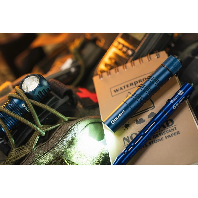 Olight I3T 2 EOS Midnight Blue Dual-Output EDC Flashlight, 200/300