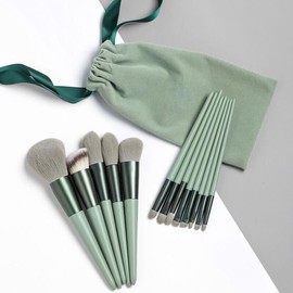Juego de brochas de maquillaje profesional de 13 piezas, pinceles portátiles color verde menta con bolsa de almacenamiento, cerdas sintéticas súper su