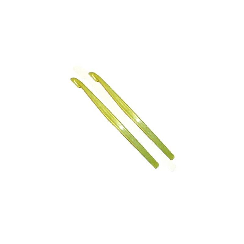 Tupperware Citrus Peelers Set of 2 in Green