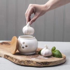WM Bartleet & Sons 1750 Traditional Garlic Pot with Wooden Lid, 10 cm, White, One Size