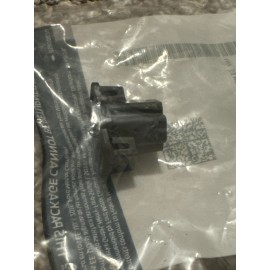 Ford JU5Z14A163MA OEM Ford Retainer