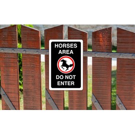 Safety First Display LTD Horses area do not enter sign - 1.2mm Rigid plastic for indoor/outdoor usage (200mm x 150mm) Viewing Distance within 5m.