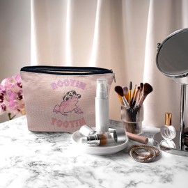 Nogrit Rootin' Tootin' Retro Western Cowgirl Frog, Western Makeup Bag,Pink Frog Linen Makeup Bag,Cowgirl Gifts for Teen Girls Women,Pink Frog Lover Gifts,Western Gifts