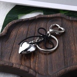 Guqqeuc Bow Heart Keyring Aesthetic Keychain Y2k Accessories Charm for Women Girls Bowknot Keychain Charm Bag Handbag Accessories for Girls Bag Charms for Women Handbag Purse Charms Christmas Gifts
