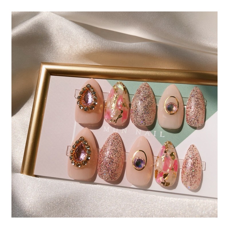 MunNail Yeonglong Nail - Ballerena / MunNail 영롱네일 - 발리레나