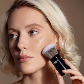 SISLEY (현대백화점)시슬리가부키 브러시 (Hyundai Department Store) Sisley Kabuki Brush