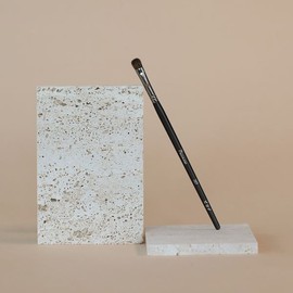 PICCASSO Picasso eyeshadow brush point blending prop 207, 1ea / 피카소 아이섀도우 브러쉬 포인트 블렌딩 소품 207, 1ea