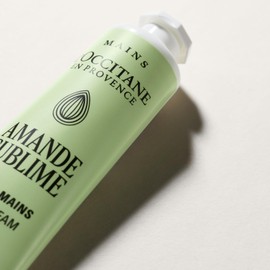 L'OCCITANE - Almond (Amande Sublime) Hand Cream - 30 ml - Light texture and delicate fragrance - Made in France