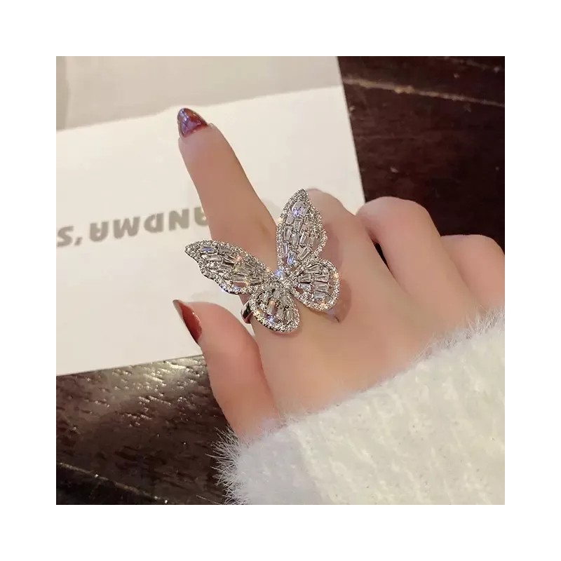Dtup Elegante Anillo Gran Mariposa Alas Plata S925 Con Circonios