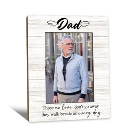 Dad Memorial Picture Frame 5x7, In Loving Memory Photo Frame, Memorial Gifts for Loss of Dad, They Walk Beside us Every Day Sympathy Wooden Picture Photo Frames for Desk Home Room Decor（White）