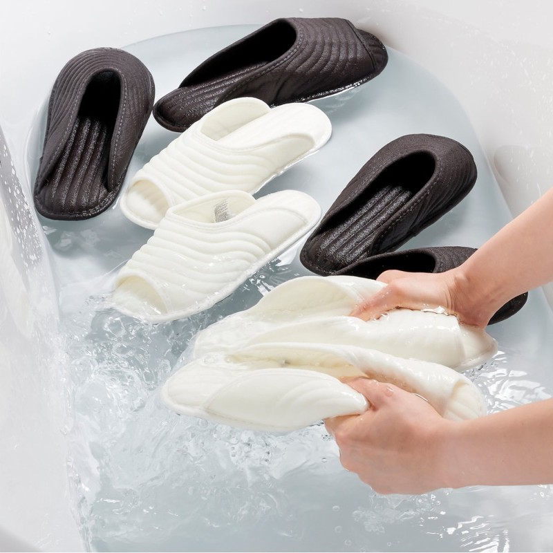 JAJU [JAJU] Quilted Washable Open-Toe Living Room Slippers_L_Charcoal