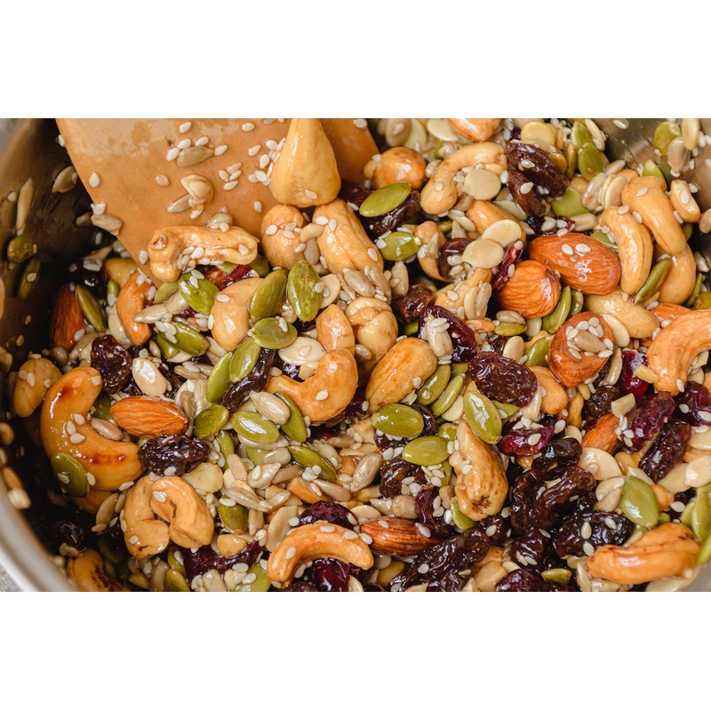 Anna and Sarah Natural Black Jumbo Raisins, 2 lbs