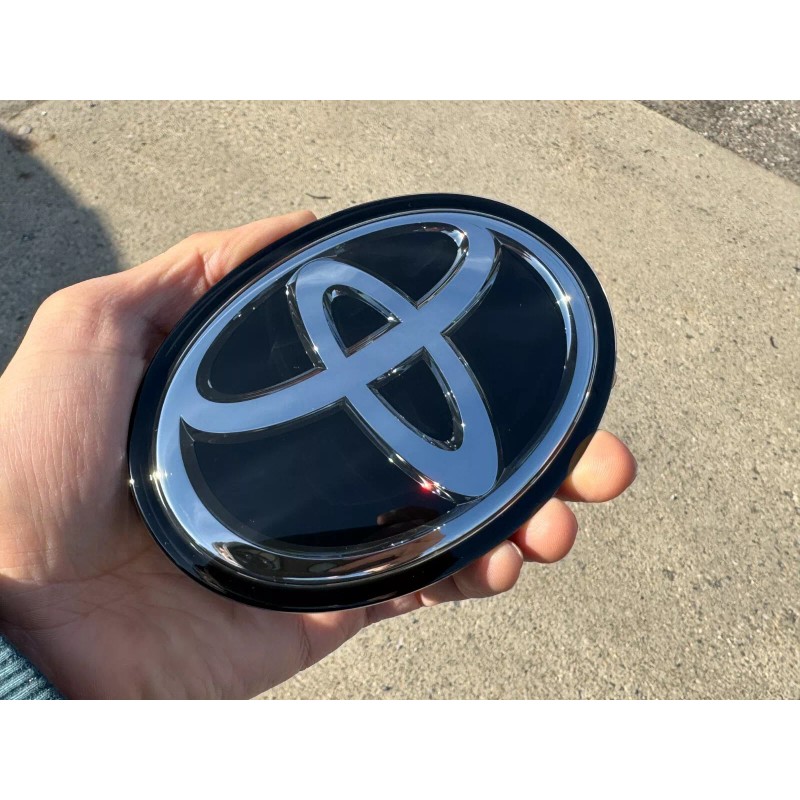 OEM TOYOTA PART FITS TOYOTA COROLLA GRILLE FRONT EMBLEM 90975-02124