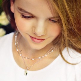 Molly B London Sterling Silver Chain & Pearl Necklace For Girls and Women. Delicate Teen Jewelry Present For Holy Communion, Flower Girl Gift, Birthday, Sweet 16