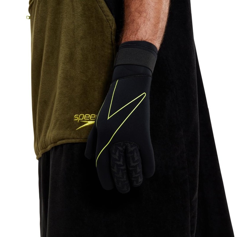 Speedo Swimming Gloves | Essentials for the Pool for Unisex