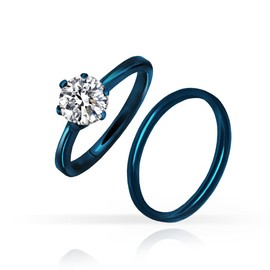 SILVERLINE JEWELRY Stainless Steel 2mm Wedding Band & Solitaire 7mm Round-Cut Cubic Zirconia Engagement Bridal Ring Set, Blue Tone Size 5