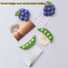 Fruit Magnetic Refrigerator Sticker, Creative Particle Magnetic Sticker (Blueberry, 2