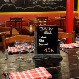 Uni-Ball Chalk Marker - Uni Mitsubishi Pencil - Chalk Marker PWE-5M - Temporary Marking, Rainproof - Medium Tapered Tip, Packaging Zero Plastic - Set of 8 Assorted Colours