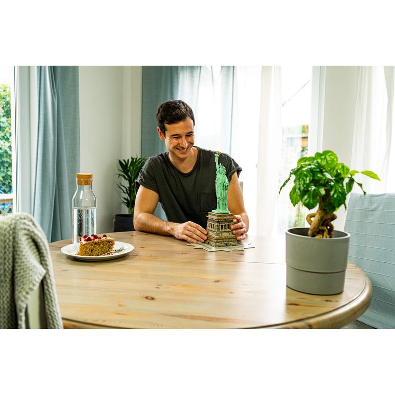 Ravensburger Statue of Liberty 3D Puzzle (108-Piece)