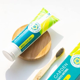Tea Garden Company Pasta de Dientes Menta & Árbol de Té 100% Natural 115 gr