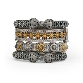 Kalaa Trendy Oxidised Silver Bangle – Vintage Inspired Lightweight Jewelry for Women – Perfect Casual & Party Wear Bracelet with Rustic Charm - KALAA00108