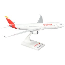 Daron SKR836 SkyMarks Iberia Airbus A330-300 New Livery 1/200 Scale