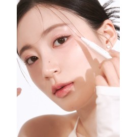Twinkle Pen Liner / 트윙클 펜 라이너