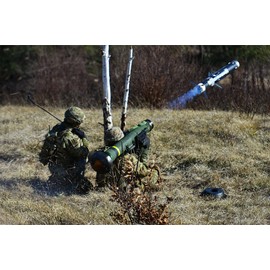 24x36 gallery poster, U.S. soldier firing FGM-148 Javelin rocket