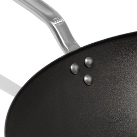 Made In Cookware - 13" Seasoned Carbon Steel Wok - (Like Cast Iron, but Better) - Professional Cookware - Crafted in Sweden - Induction Compatible
