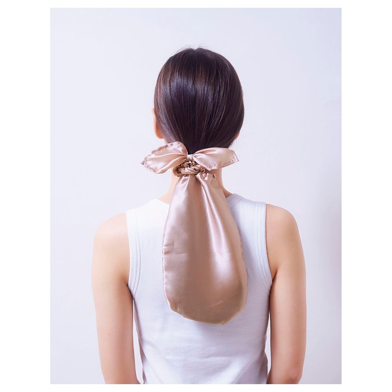 1 x Silk Shiny Pony Cap
