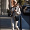 Bveyzi Women's Small Crossbody Purse Multi-Pocket Lightweight Crossover Travel Bag