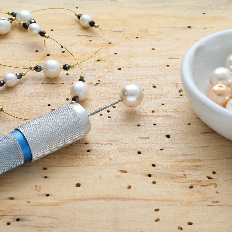 The Beadsmith Deluxe Diamond Coated Bead Reamer w/ 3 Interchangeable