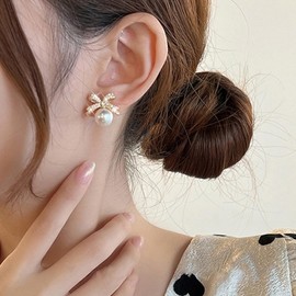 Pearl Bow Earrings for Women Gold Bow Stud Earrings Christmas Earrings Stocking Stuffers for Women Christmas Jewelry Gifts 2024