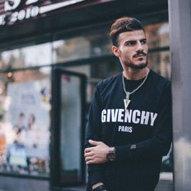 2Pcs Arrow Necklace Stainless Steel Bar Necklaces Set for Men Silver/Black Cool Spear Point Arrowhead Pendant Necklace Vertical Long Bar Chain Necklace for Women Matching Necklaces Layered Necklaces Set (Silver)