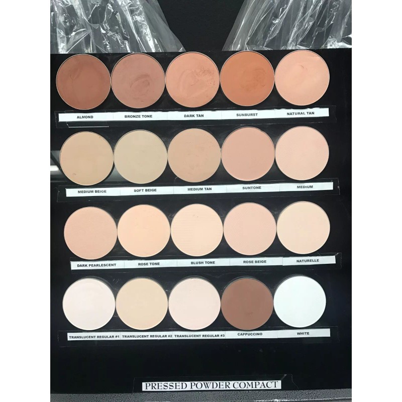 La Femme Compact pressed Powder