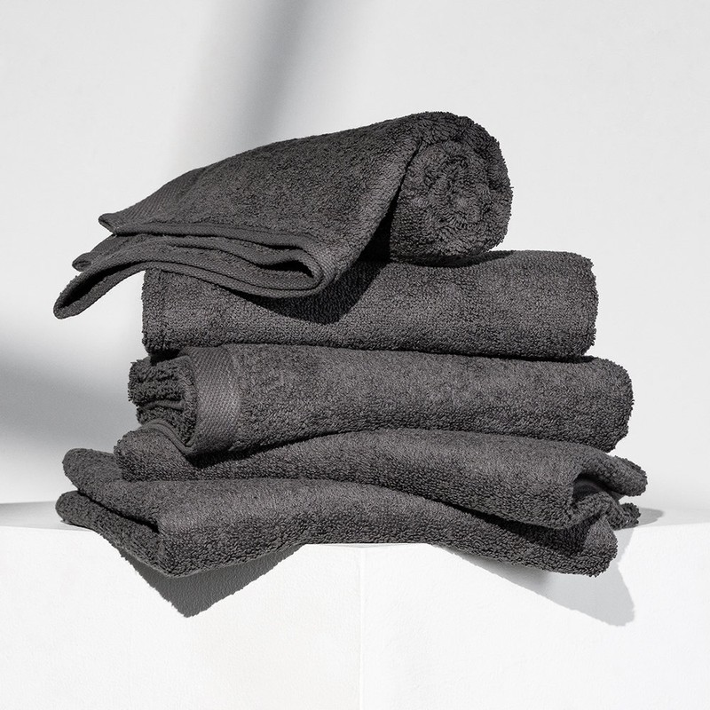 Cotton Cloud Hotel Towels: 10 170g towels (normal thickness), 10