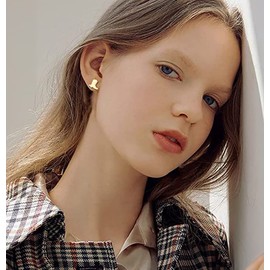 Minimalist Western Cowgirl Boots Stud Earrings for Women Teen Girls Stainless Steel Cowboy Boot Fancy Dress Custome Studs Earring Fashion Jewelry Gifts (Gold)