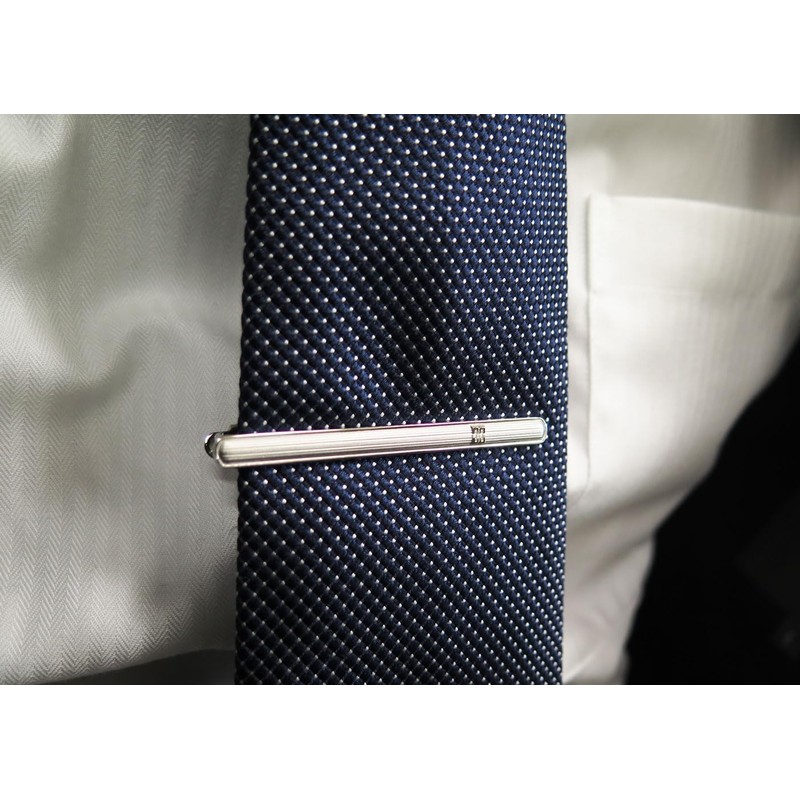 DAKS Matte Climb Tie Bar Tie Clip, Brass, No