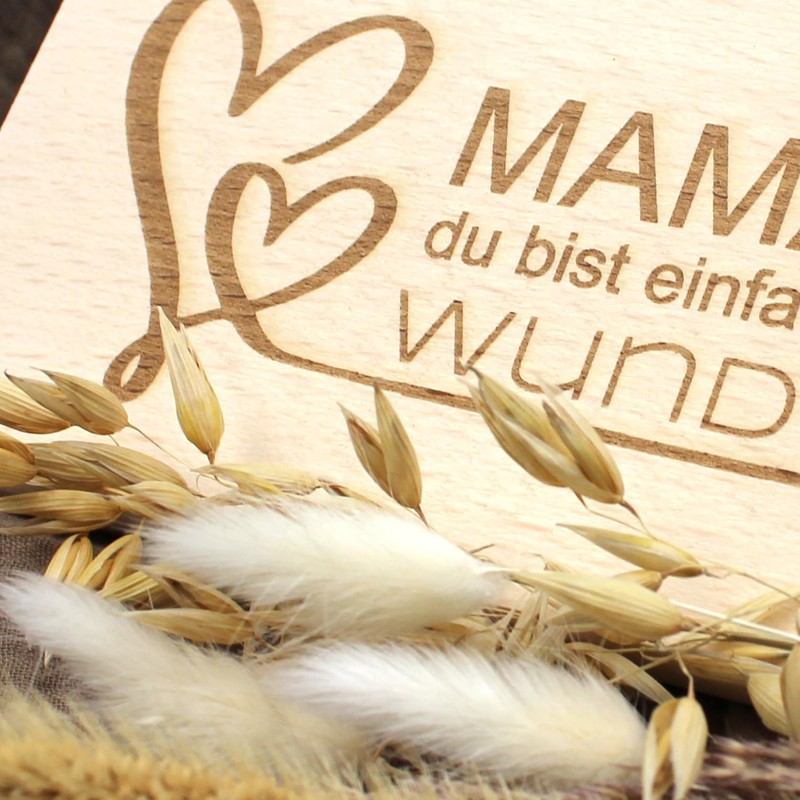 VmG-Store Frühstücksbrettchen 23,5x15cm Schneidebrett mit Laser Gravur als Geschenk zum