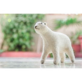 DeKulture Handmade Premium Wool Felt Polar Bear Eco Friendly Needle Felted Christmas Xmas Tree Decoration Stuffed Ornament for Home Office Party Holiday Décor, 8x3.5x6.5 (LWH) Inches