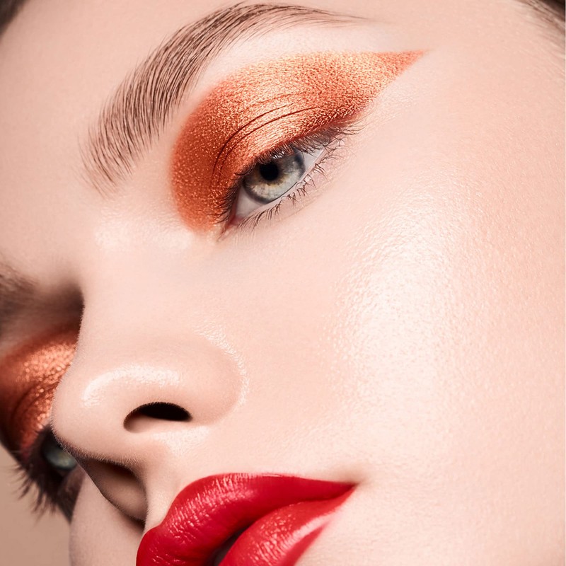 FV Eyeshadow Palette, Ultra-Blendable, Velvet Texture, 9 Rich Colours with