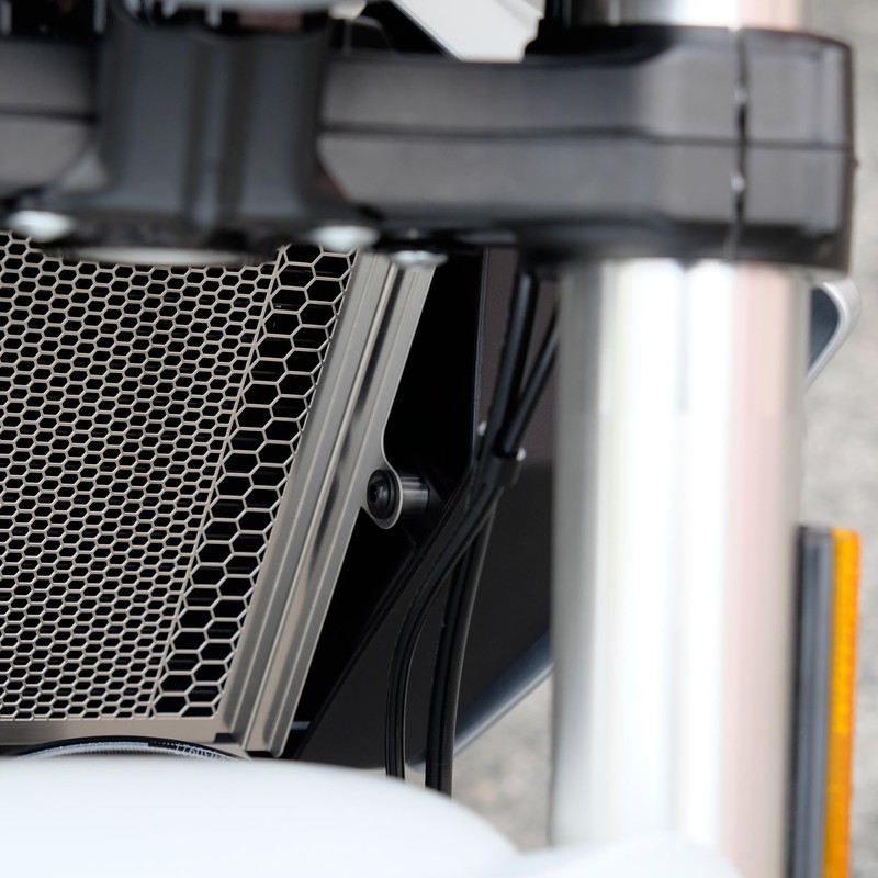 Harley-Davidson X350 Radiator Core Guard