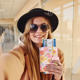 esseroo passport holder, passport cover, vaccine card holder, waterproof leather travel wallet with rfid blocking for men/women