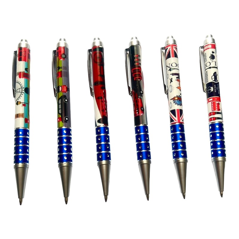 Pen 12 London souvenirs British union jack London scene office