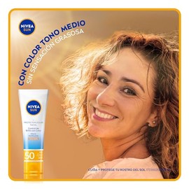 Protector Solar Facial NIVEA SUN Control Brillo Tono Medio FPS50 50ml, Cobertura de larga duracin                                                     