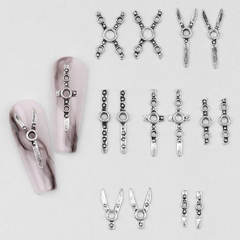 70 pezzi Punk Croce Cinture Nail Charms Y2K Metallo Gothic
