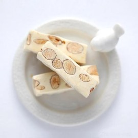 Hatai Premium Taiwanese Nougat, 7.1 oz (200 g), Large 15 Pieces, French Nougat, Almond Nougat