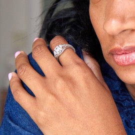 Women's Sterling Silver CZ Vintage Deco Style Engagement Ring, Size 8 - Vintage Style Ring for Women - Promise Ring for Her - Women's Wedding Ring - Gift for Girlfriend - Couples Ring - Gifts for Mom