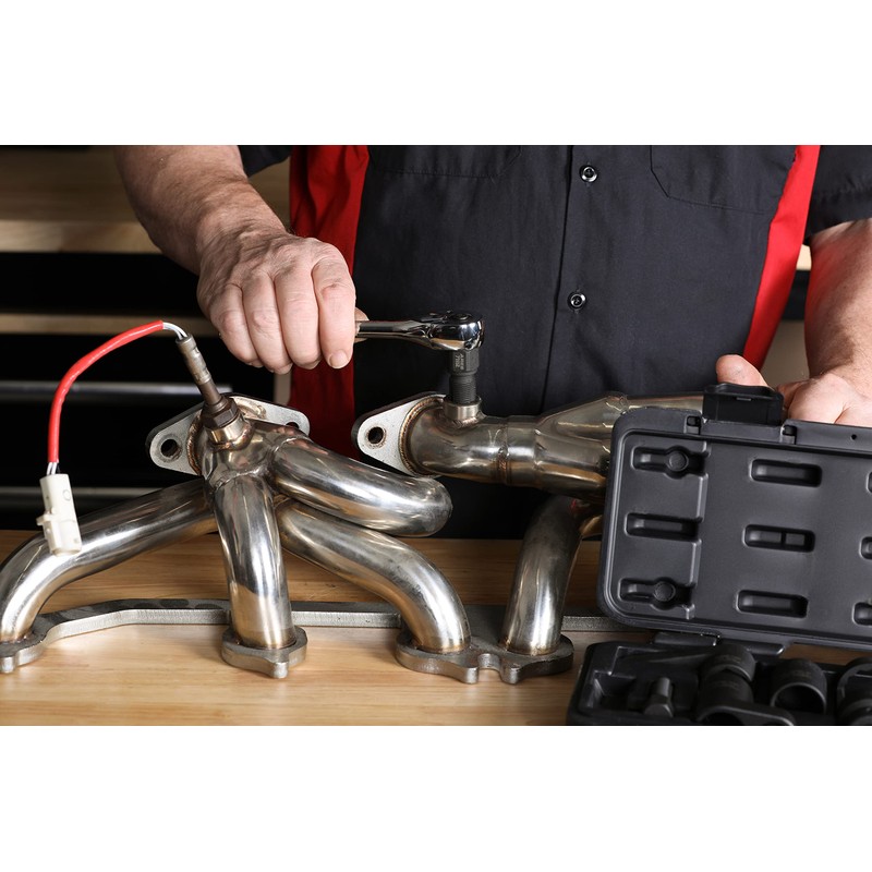 ARES 70318 10-Piece Oxygen Sensor Kit - Thread Chasers, Sockets