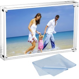 Acrylic Photo Frame - Magnetic Picture Frame 6 x 4 inch/15 x 10cm Photo Frames Clear Double Sided Block Set Thicker Frameless Desktop Clear Floating Frames Free Standing for Family Travel Photo